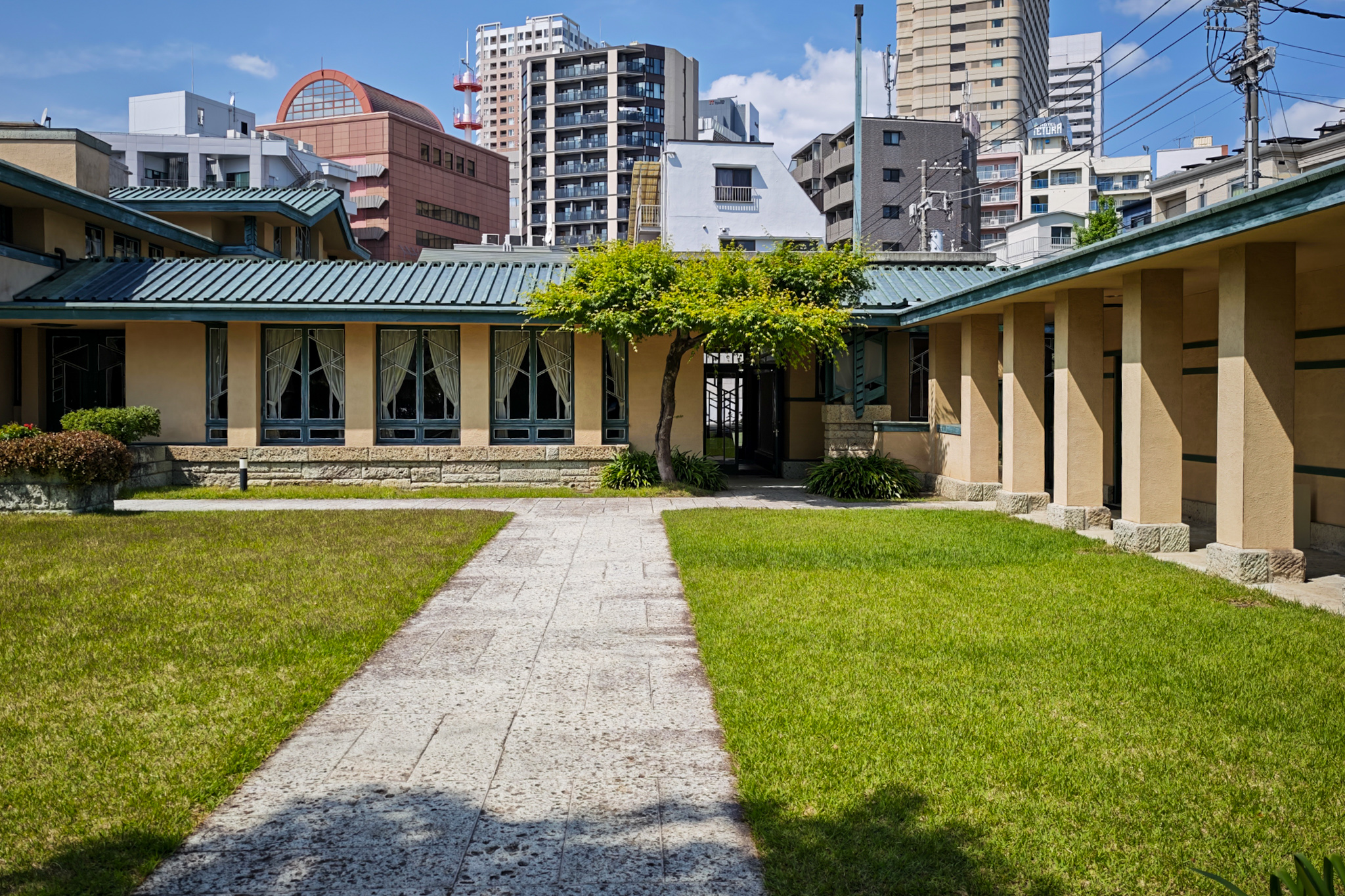 自由学園明日館