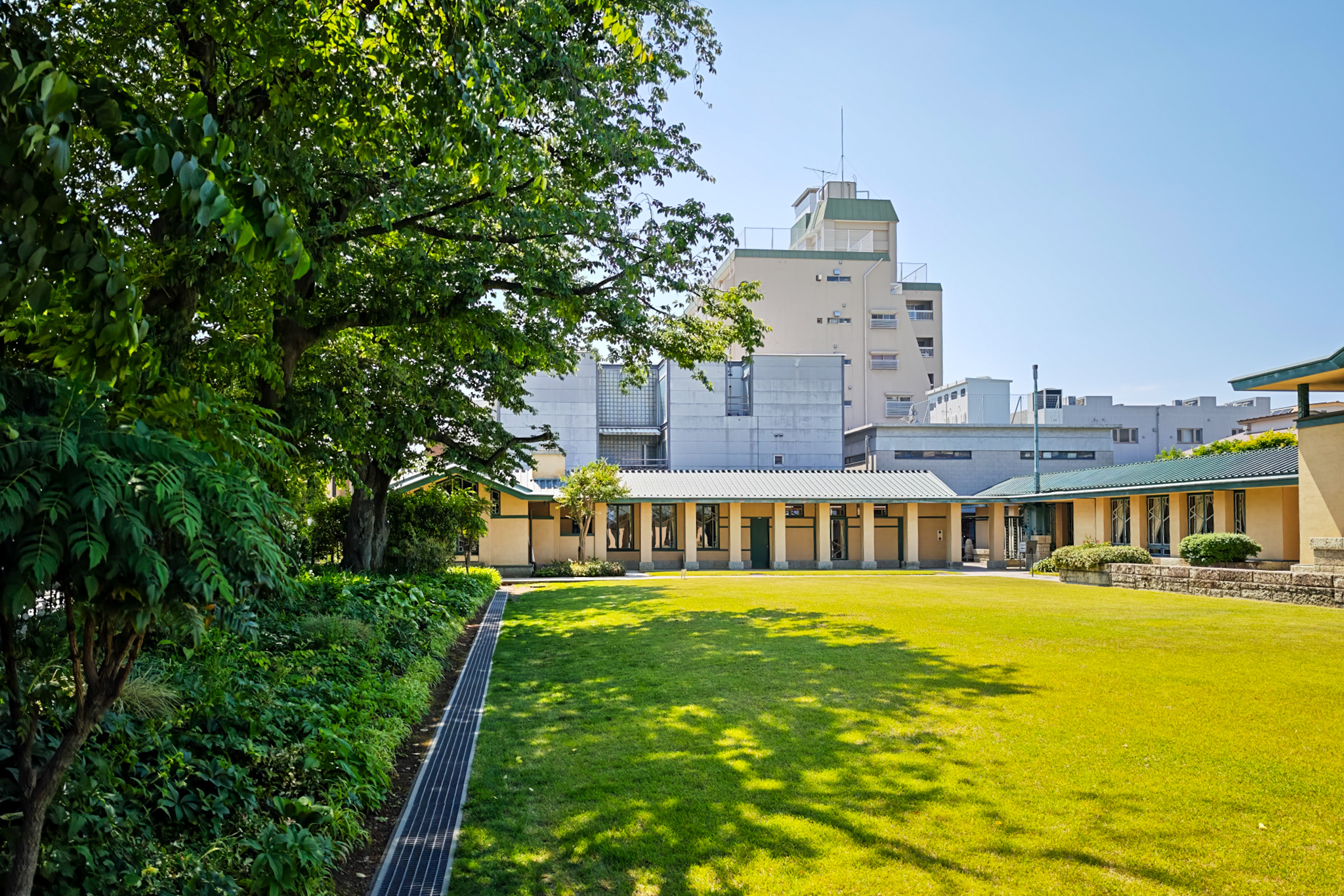 自由学園明日館