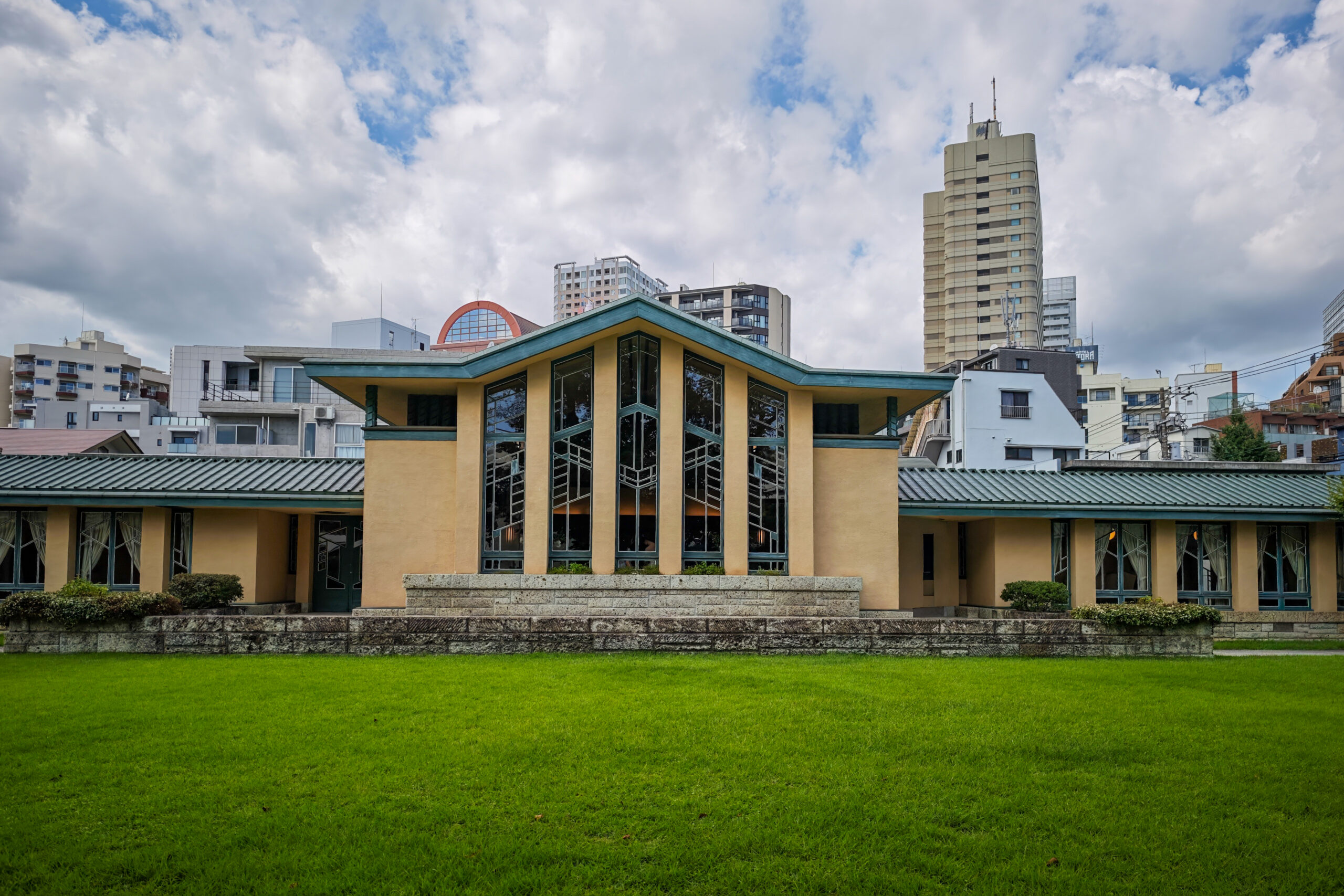 自由学園明日館