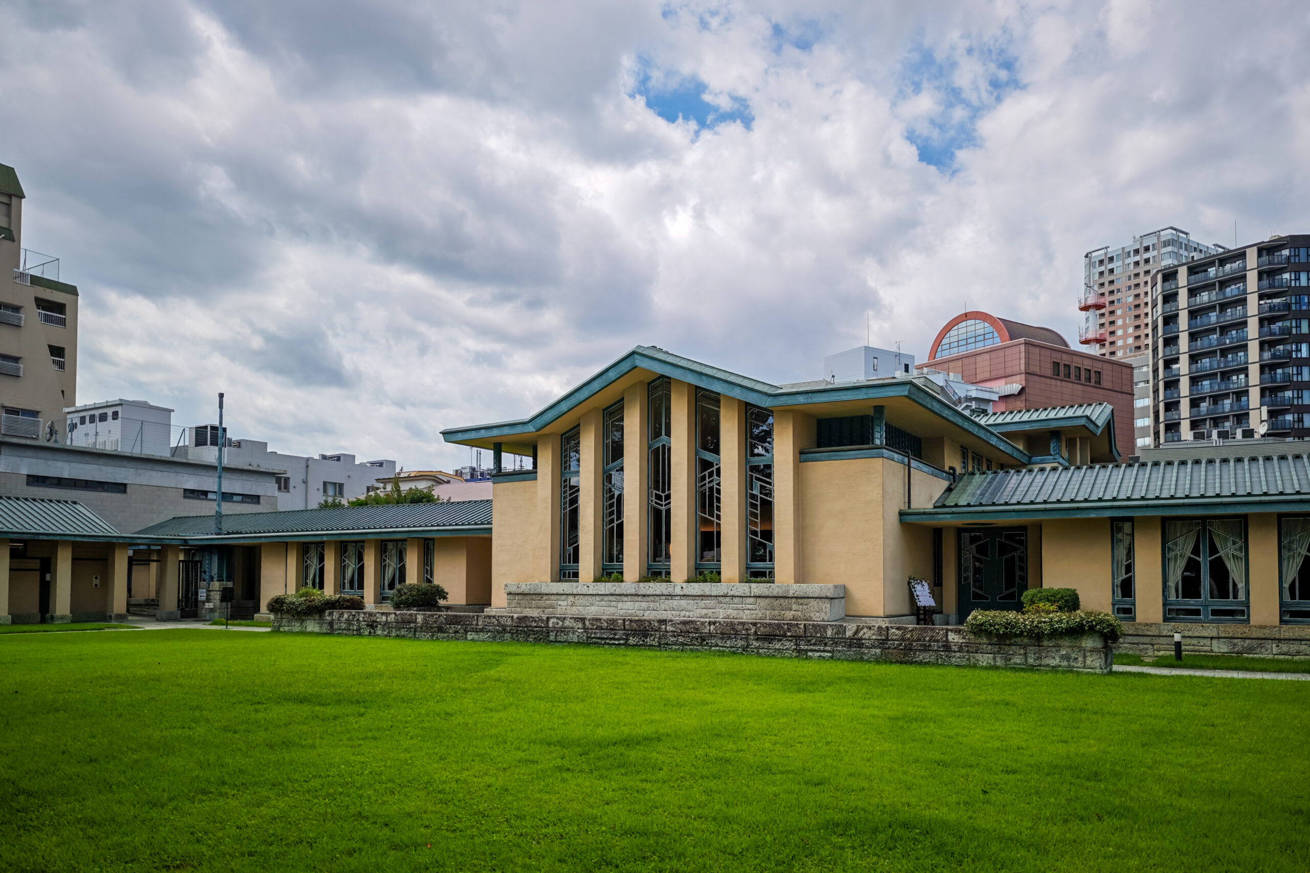自由学園明日館
